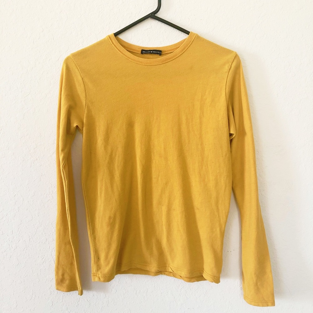 Mustard Colored classic sweater from BM🌻